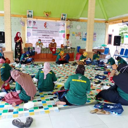 Bimtek Batik Painting oleh Dinas Perindustrian dan Tenaga Kerja Kab. Bojonegoro